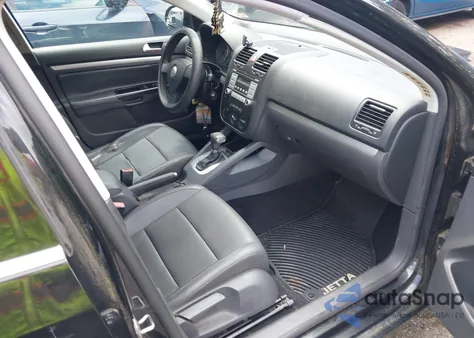 2007 Volkswagen Jetta Wolfsburg Edition from USA, damaged, VIN 3VWEF71K57M194879